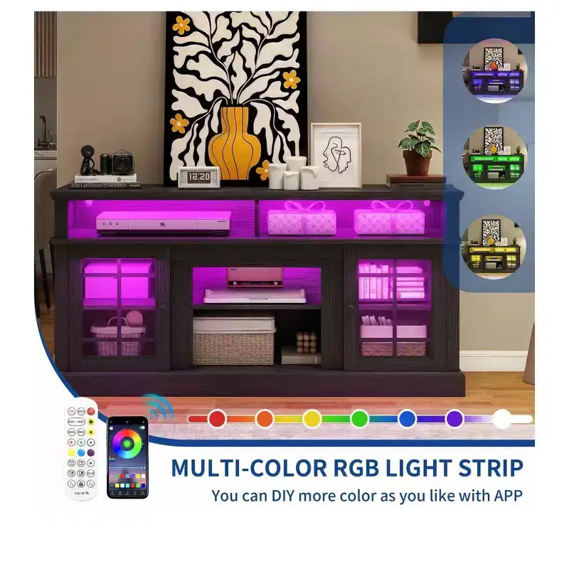 Meuble TV de ferme pour téléviseur de 70 pouces, meuble de divertissement LED avec étagères réglables et portes en verre, table console multimédia pour salon