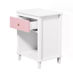 Table de chevet en bois Whisen 68 cm H avec un tiroir et une étagère pour enfants et adultes