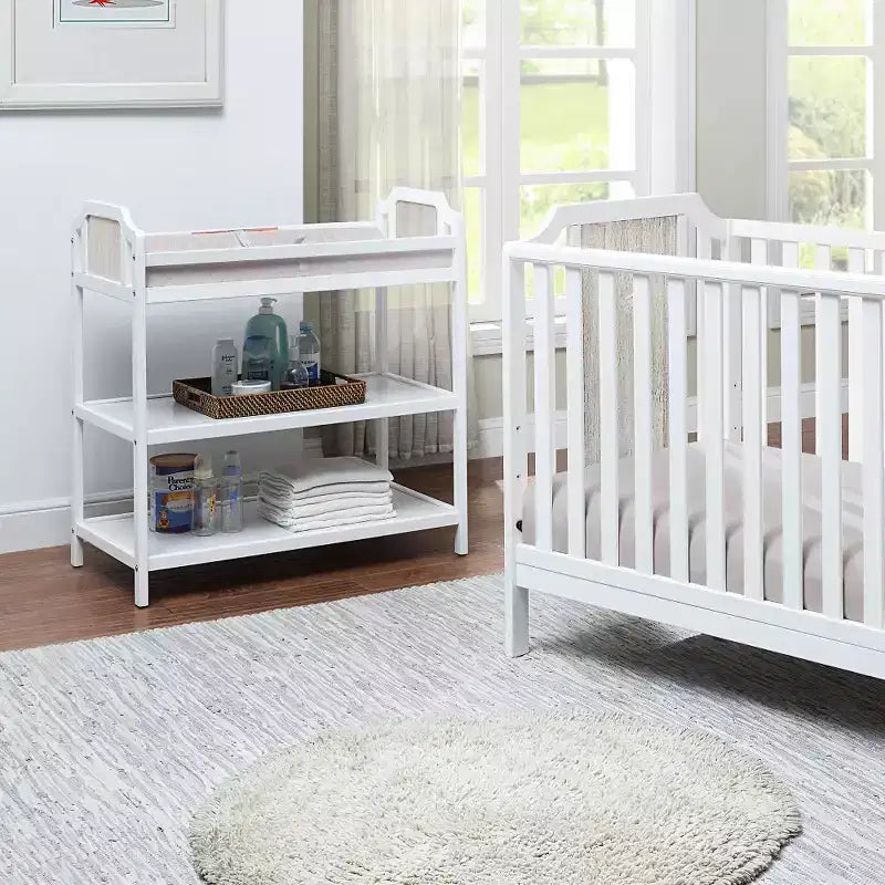 Table à langer Whisen Safe Suite, qualité assortie au lit de bébé, avec 2 étagères de rangement