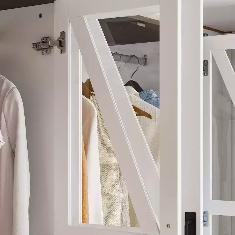 Armoire de chambre Famapy de style ferme, blanche, à 4 portes, avec éclairage LED et tiroirs de rangement
