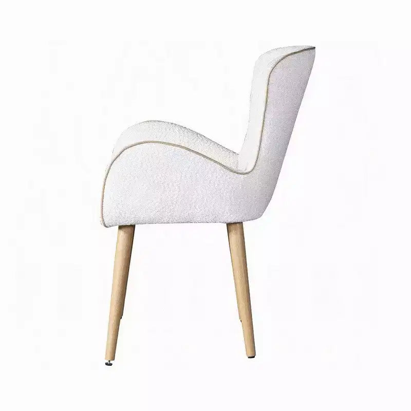 Lot de 2 chaises Royal Hampton, en bouclé blanc, rembourrage doux, pieds en bois marron