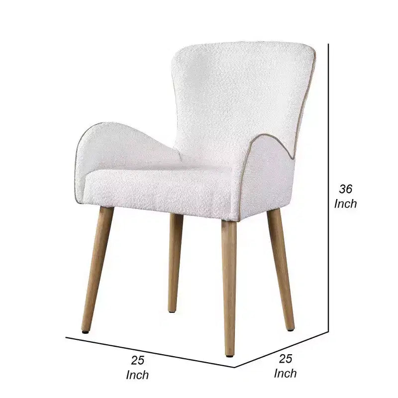 Lot de 2 chaises Royal Hampton, en bouclé blanc, rembourrage doux, pieds en bois marron