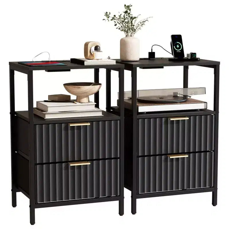Table de chevet Karl Home de 38 cm de large - 2 tiroirs, 1 étagère, prise de courant américaine - lot de 2