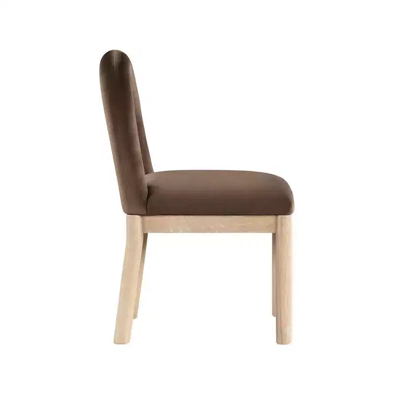 Chaise de salle à manger Meridian Furniture Conrad en velours marron