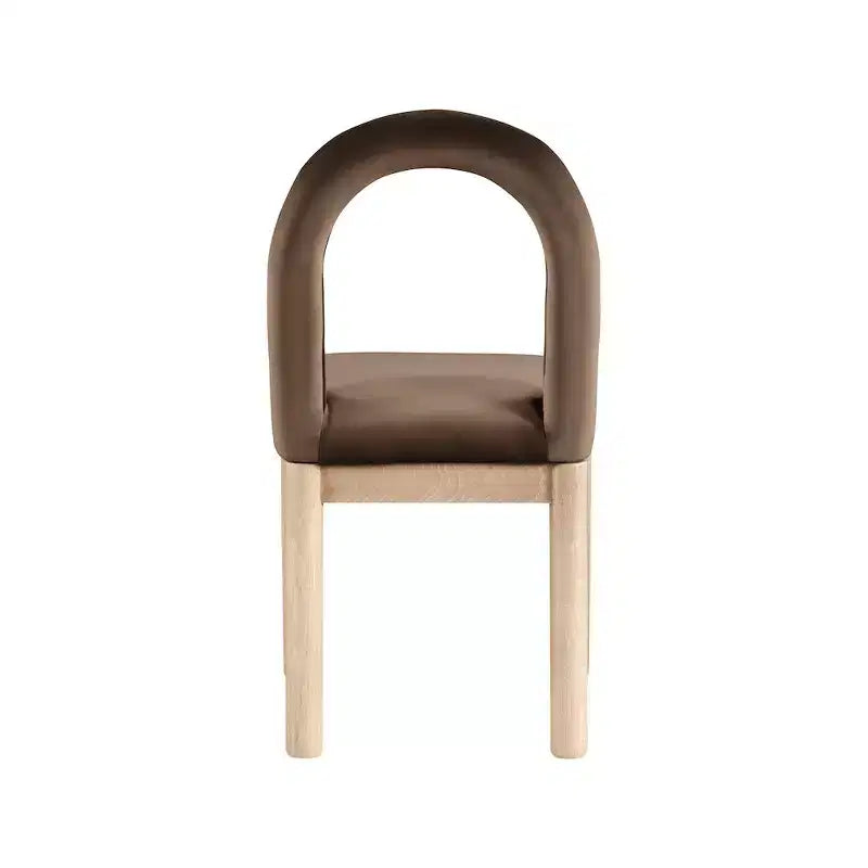 Chaise de salle à manger Meridian Furniture Conrad en velours marron