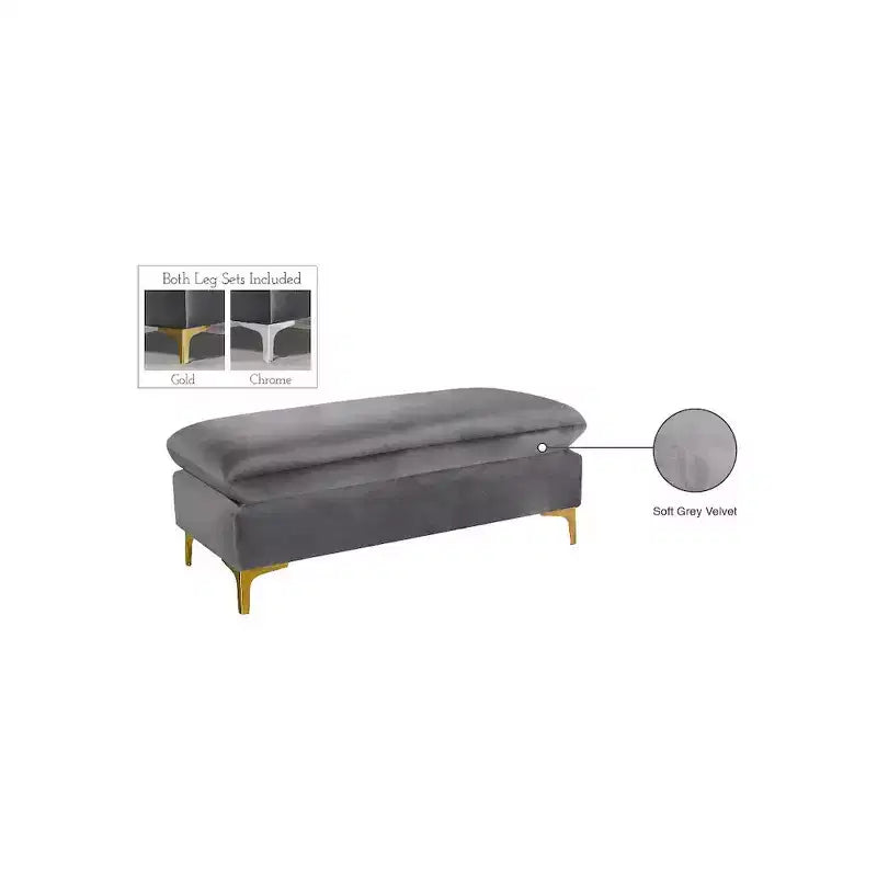 Pouf en velours Naomi de Meridian Furniture