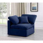 Fauteuil d'angle en velours Indulge Meridian Furniture