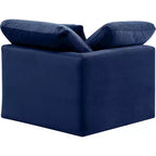 Fauteuil d'angle en velours Indulge Meridian Furniture