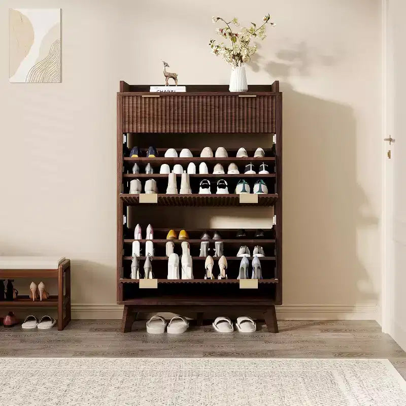 Meuble à chaussures étroit GustoWave avec design cannelé, 2 tiroirs basculants et tiroir supérieur