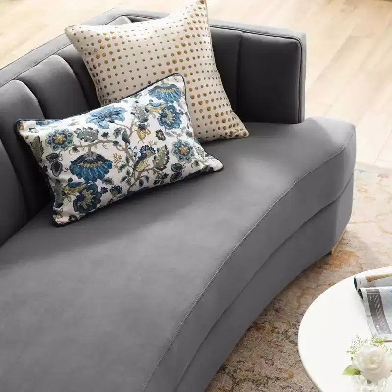 Canapé Courbe Enveloppant en Velours Performance Capitonnage Vertical Gris - Modway : Élégance Art Déco Glamour, Pieds en Acier Inoxydable Doré
