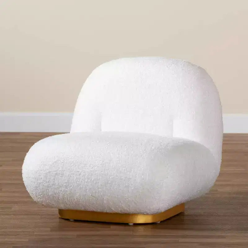 Fauteuil d'appoint rembourré bouclé Paiva : Bas et large, aucun assemblage requis - Baxton Studio