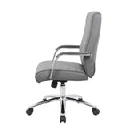 Chaise de conférence de direction grise - Boss Office Products : CaressoftPlus, Piètement chromé, Capacité de 125 kg