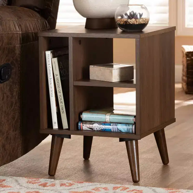 Table d'appoint Sami en noyer - Baxton Studio