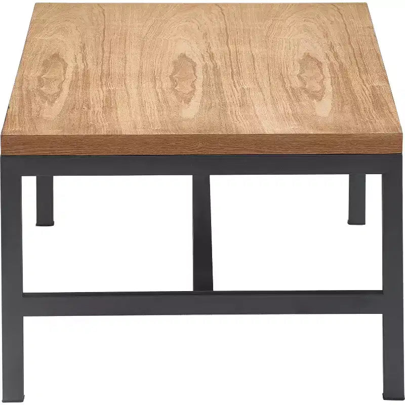 Table basse Dobson en bois naturel et métal noir Naturel - Finch
