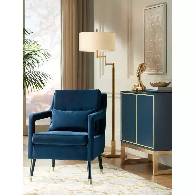 Fauteuil d'appoint capitonné en tissu bleu Tilman de Studio 55D