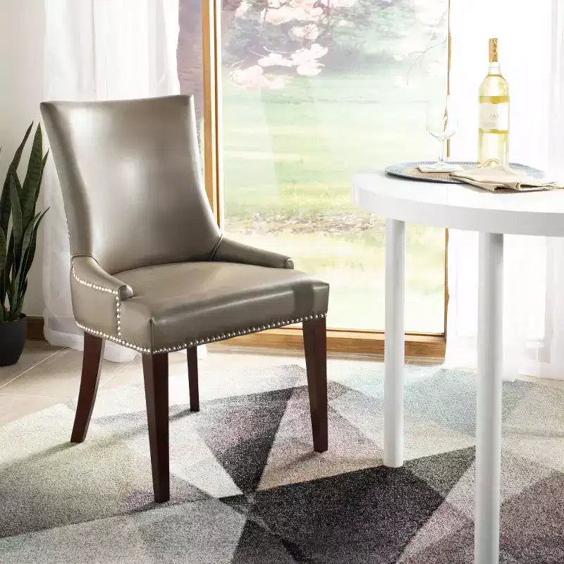 Chaise de salle à manger Becca 19 H avec clous décoratifs - MCR4502 - Safavieh Couture