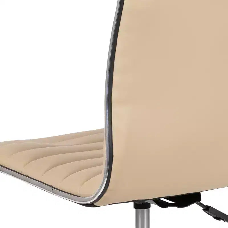 Chaise de bureau pivotante sans accoudoirs nervurée à dossier bas Flash Furniture