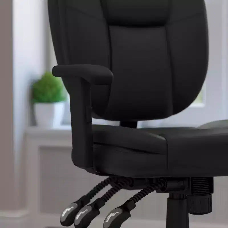 Chaise de bureau ergonomique pivotante multifonction Flash Furniture à dossier mi-hauteur avec coussin supérieur et accoudoirs réglables