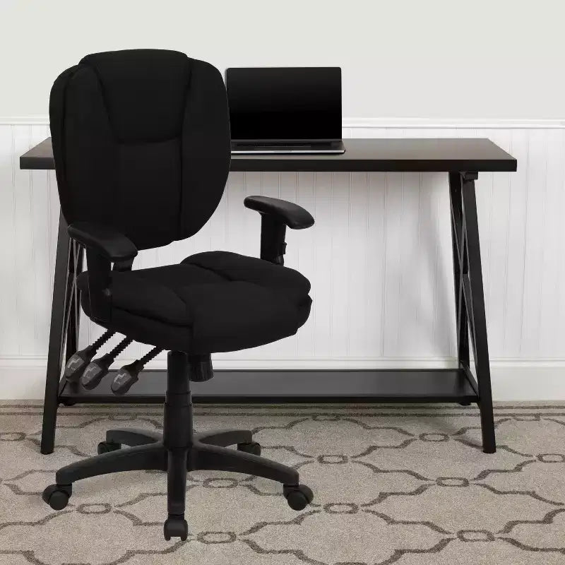 Chaise de bureau ergonomique pivotante multifonction Flash Furniture à dossier mi-hauteur avec coussin supérieur et accoudoirs réglables