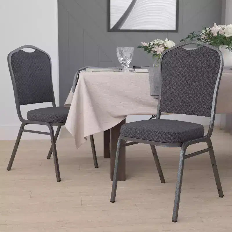 Chaise de banquet empilable à dossier couronné de la série HERCULES de Flash Furniture