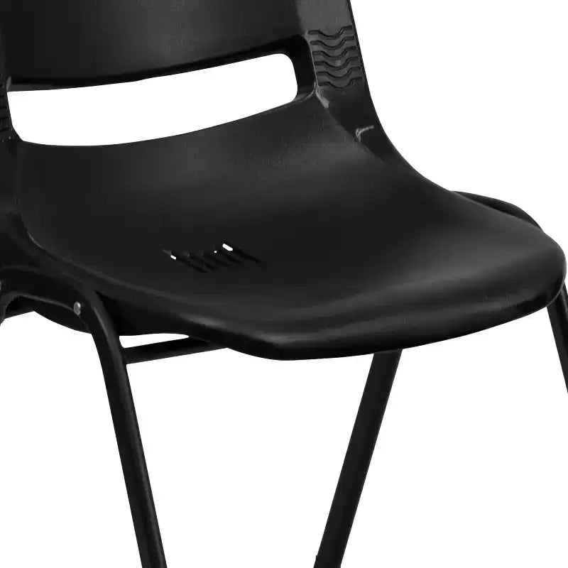 Chaise empilable ergonomique Emma et Oliver - Crèche et école à domicile (16 sièges)