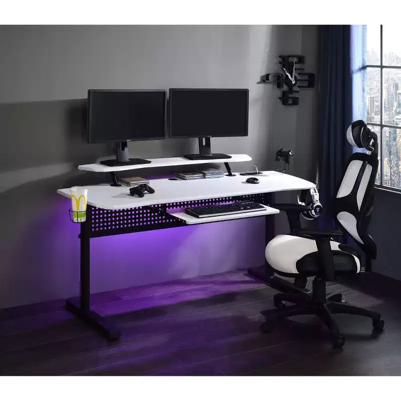 Bureau de jeu Vildre avec port USB - Acme Furniture