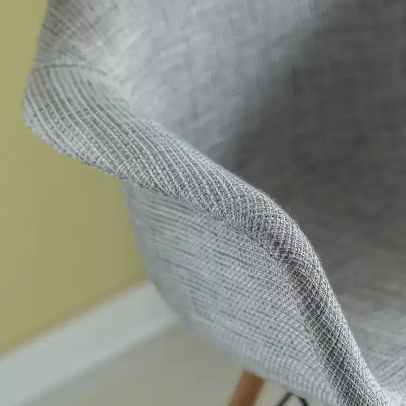 Fauteuil tapissé style moderne du milieu du siècle Fabulaxe avec pieds en bois de hêtre