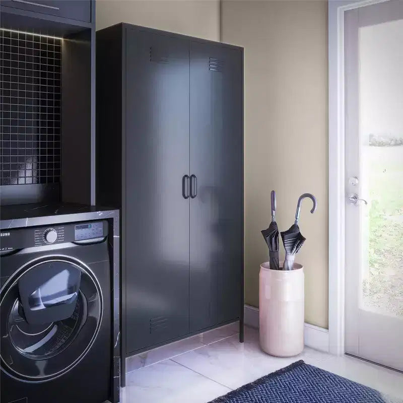 RealRooms Shadwick Armoire haute de rangement en métal à 2 portes