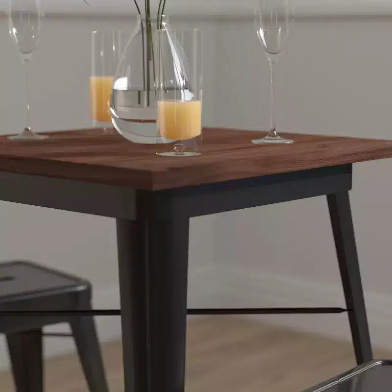 Table contemporaine d'intérieur en acier 23,5 Merrick Lane avec plateau carré en bois rustique